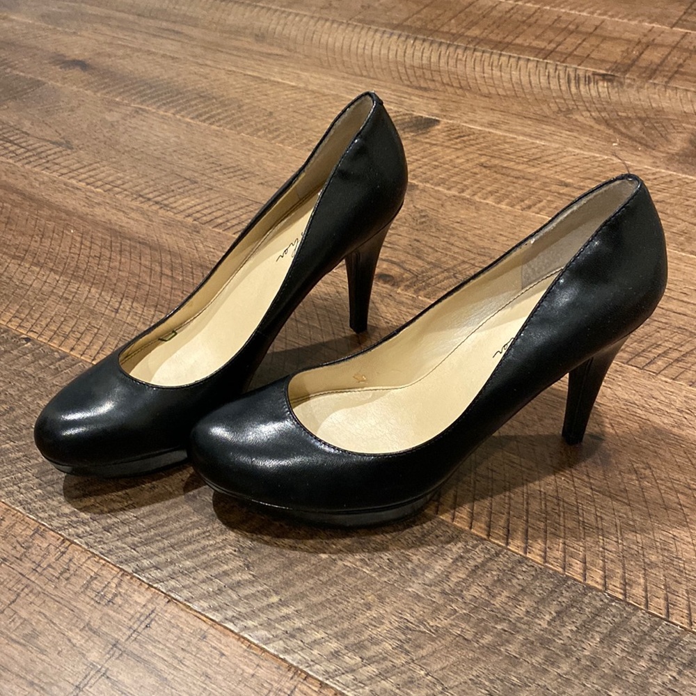 Marc Fisher Heels